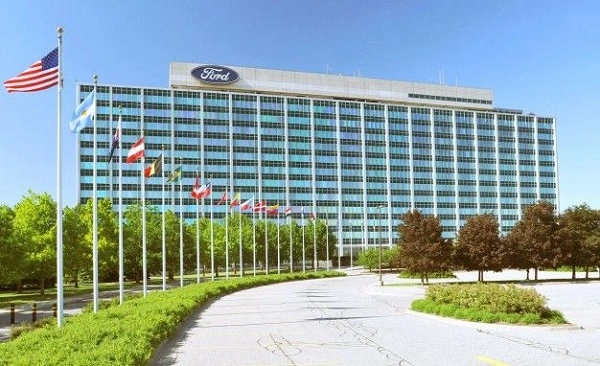 Централата на Ford в Диърборн