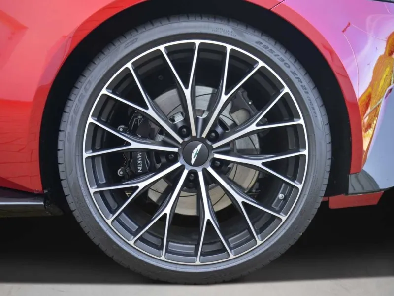 Aston martin V8 Vantage Volante =Black Pack= Dark Chrome/360 Cam Гаранция Image 3