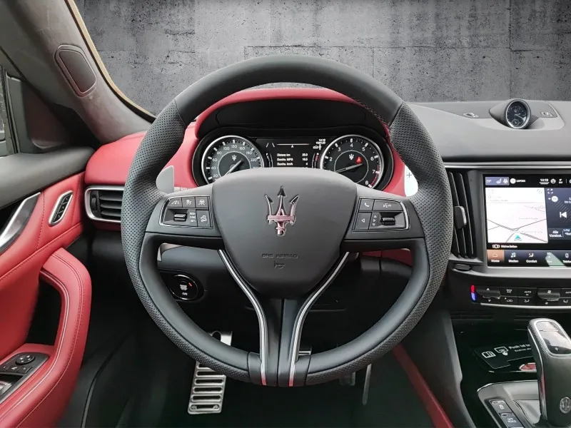 Maserati Levante GT Hybrid =NEW= Nerissimo Pack/Panorama Гаранция Image 8
